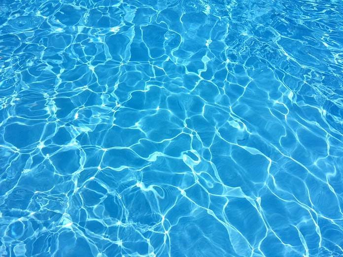 Efektywne filtrowanie wody w basenie