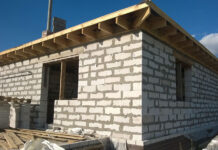 Czy warto budować dom z betonu komórkowego