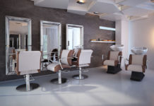 Taborety fryzjerskie – dopasuj je do swojego salonu