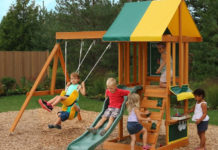 Drewniane place zabaw dla dzieci