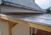 Taras, altana, ogród zimowy. Zadaszenie z poliwęglanu komorowego montaż daszku z poliweglanu