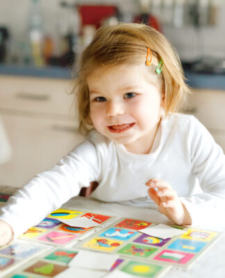 Memory dla dzieci -świetne rozwiązanie na deszczowe popołudnie jaka gra ćwiczy pamięć dziecka?