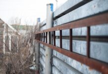 Mur oporowy betonowy