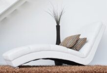 Czy składanie mebli jest trudne?