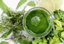 Jak usunąć plamy z płytek gresowych?