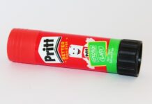 Ile zostawić na płytkę i klej?