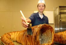 Co daje polewanie grilla piwem? Co daje polewanie grilla piwem?