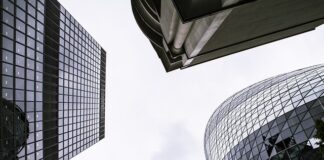 Od jakich budynków nie płaci się podatku?