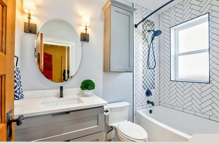 Ciepłe kolory i naturalne materiały